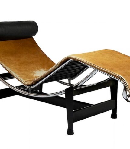 lc4-chaise-longue-by-le-corbusier-for-cassina-1970s-1.jpg